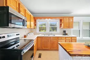 173 Odoms Chapel Rd, Bakersville, NC 28705 - Photo 9