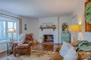 1 Mayfair Dr, Candler, NC 28715 - Photo 5