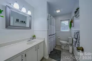 1 Mayfair Dr, Candler, NC 28715 - Photo 19