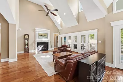 2370 Valelake Road, York, SC 29745 - Photo 9