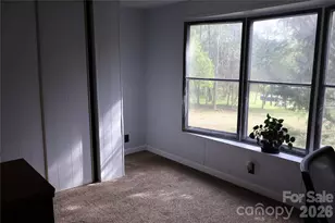 126 Cedarvale Dr, Harmony, NC 28634 - Photo 9