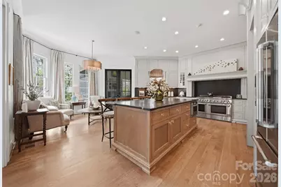 834 9th Avenue NW, Hickory, NC 28601 - Photo 11