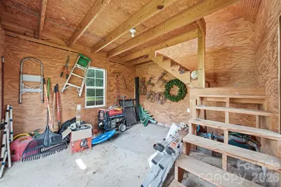 834 9th Avenue NW, Hickory, NC 28601 - Photo 43