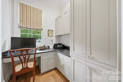 834 9th Avenue NW, Hickory, NC 28601 - Photo 17