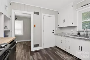 315 E 4th Ave, Gastonia, NC 28054 - Photo 7
