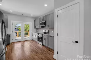 18 Worley Pl, Asheville, NC 28806 - Photo 11