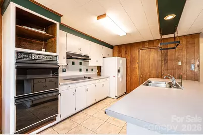 781 23rd Avenue NE, Hickory, NC 28601 - Photo 23