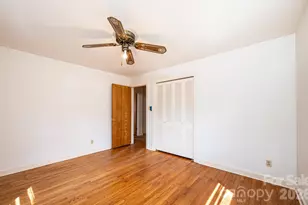 781 23rd Ave NE, Hickory, NC 28601 - Photo 33