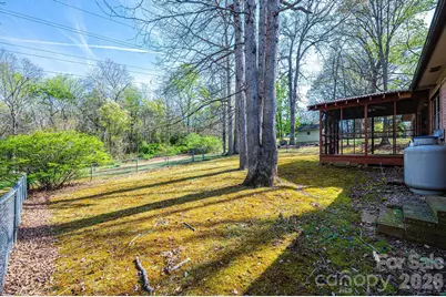 781 23rd Avenue NE, Hickory, NC 28601 - Photo 9