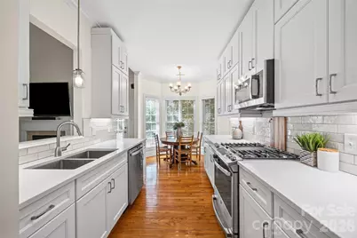 1109 Moray Court, Charlotte, NC 28211 - Photo 11