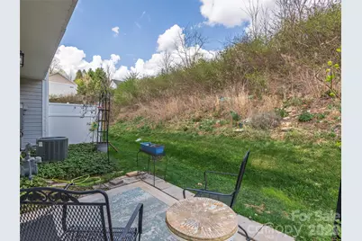 201 Stoney Point Way, Candler, NC 28715 - Photo 17