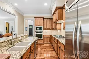 5208 Shepley Ct, Charlotte, NC 28226 - Photo 19