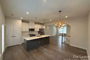 324 Chattooga Wy, Charlotte, NC 28211 - Photo 7