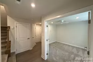 324 Chattooga Wy, Charlotte, NC 28211 - Photo 3