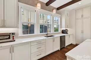 3074 Selwyn Ave, Charlotte, NC 28209 - Photo 11