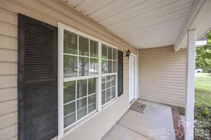 2246 Sunset Blvd, Charlotte, NC 28269 - Photo 9