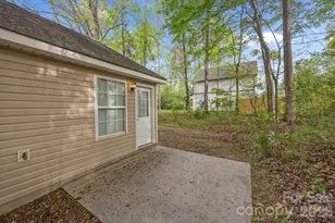 2246 Sunset Blvd, Charlotte, NC 28269 - Photo 31
