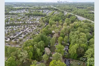 2246 Sunset Boulevard, Charlotte, NC 28269 - Photo 33