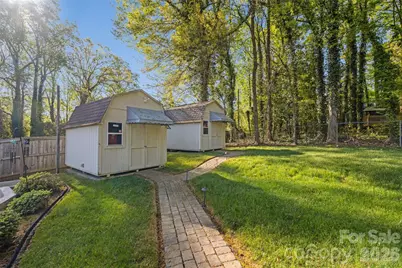 839 W Garrison Boulevard, Gastonia, NC 28052 - Photo 9