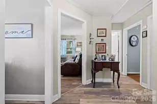 839 W Garrison Blvd, Gastonia, NC 28052 - Photo 15