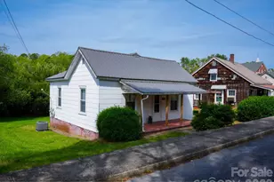 102 Sixth Em St, Marion, NC 28752 - Photo 1