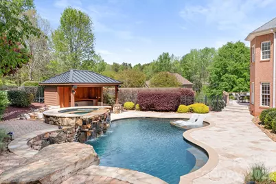 104 Elizabeth Brook Drive, Davidson, NC 28036 - Photo 3