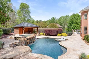 104 Elizabeth Brook Dr, Davidson, NC 28036 - Photo 3