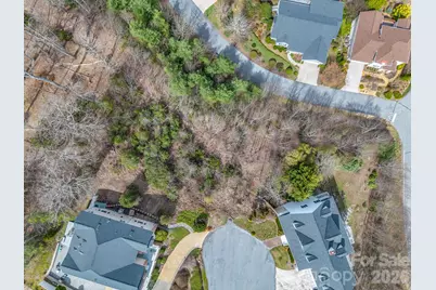 2325 Pommel Road #2325, Hendersonville, NC 28791 - Photo 3