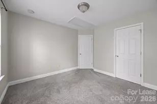 1321 Burtonwood Cir, Charlotte, NC 28212 - Photo 23