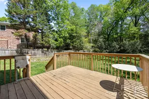 1321 Burtonwood Cir, Charlotte, NC 28212 - Photo 25