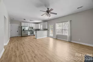 1321 Burtonwood Cir, Charlotte, NC 28212 - Photo 7