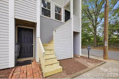 721 N Poplar Street #7, Charlotte, NC 28202 - Photo 3