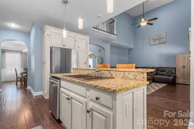 4525 18th Street Lane NE, Hickory, NC 28601 - Photo 7