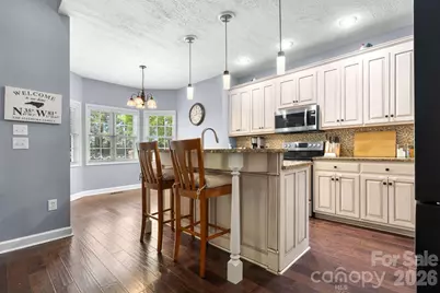 4525 18th Street Lane NE, Hickory, NC 28601 - Photo 5