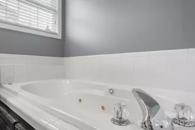 4525 18th Street Lane NE, Hickory, NC 28601 - Photo 15