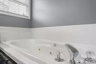 4525 18th St Ln NE, Hickory, NC 28601 - Photo 15