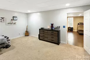 5106 Hanging Rock Ct, Hickory, NC 28601 - Photo 27