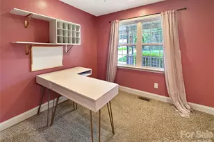 5106 Hanging Rock Ct, Hickory, NC 28601 - Photo 19