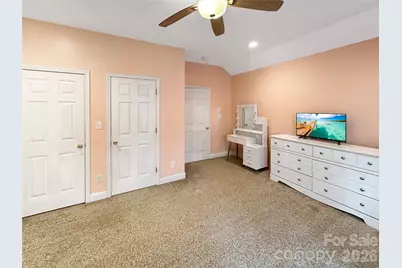 5106 Hanging Rock Court, Hickory, NC 28601 - Photo 17