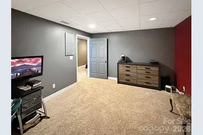 5106 Hanging Rock Court, Hickory, NC 28601 - Photo 31