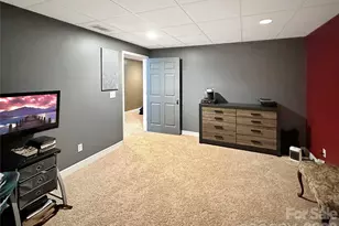 5106 Hanging Rock Ct, Hickory, NC 28601 - Photo 31