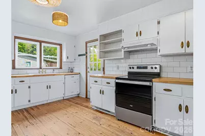 274 Old Haw Creek Road, Asheville, NC 28805 - Photo 9