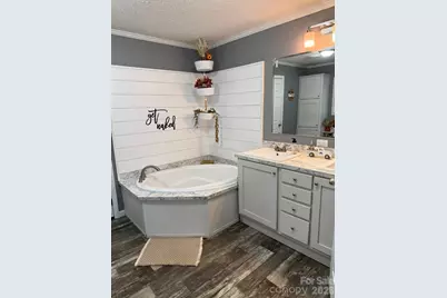 288 Walker Road, Nebo, NC 28761 - Photo 5