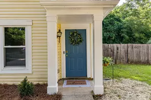 7144 Sycamore Grove Ct, Charlotte, NC 28227 - Photo 3