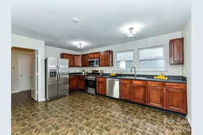 7144 Sycamore Grove Court, Charlotte, NC 28227 - Photo 13