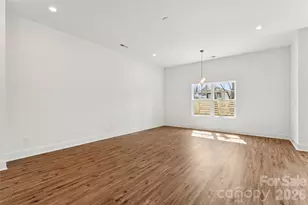 426 E 19th St, Charlotte, NC 28206 - Photo 9