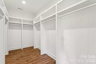 426 E 19th St, Charlotte, NC 28206 - Photo 19