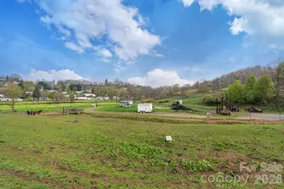 618 Beaverdam Street, Canton, NC 28716 - Photo 19