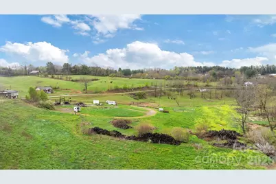 618 Beaverdam Street, Canton, NC 28716 - Photo 15