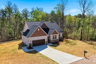 2422 Kimberly Ave, Morganton, NC 28655 - Photo 7